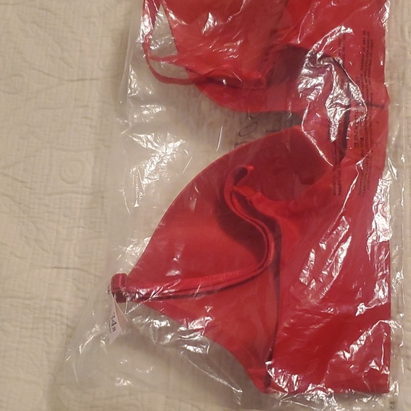 ❤️Victoria's Secret Push-Ap Bra - Picture 3 of 5